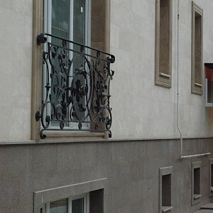 Подоконник уличный из гранита Десерт голд