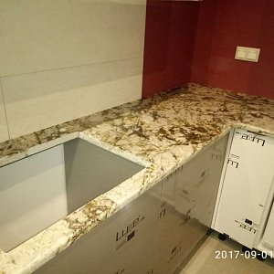 Гранит Арктик вайт